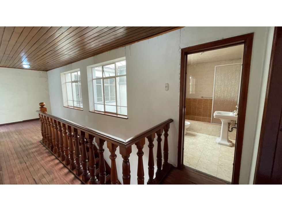 Casa en venta en San Luis, Bogotá · foto 13 de 24