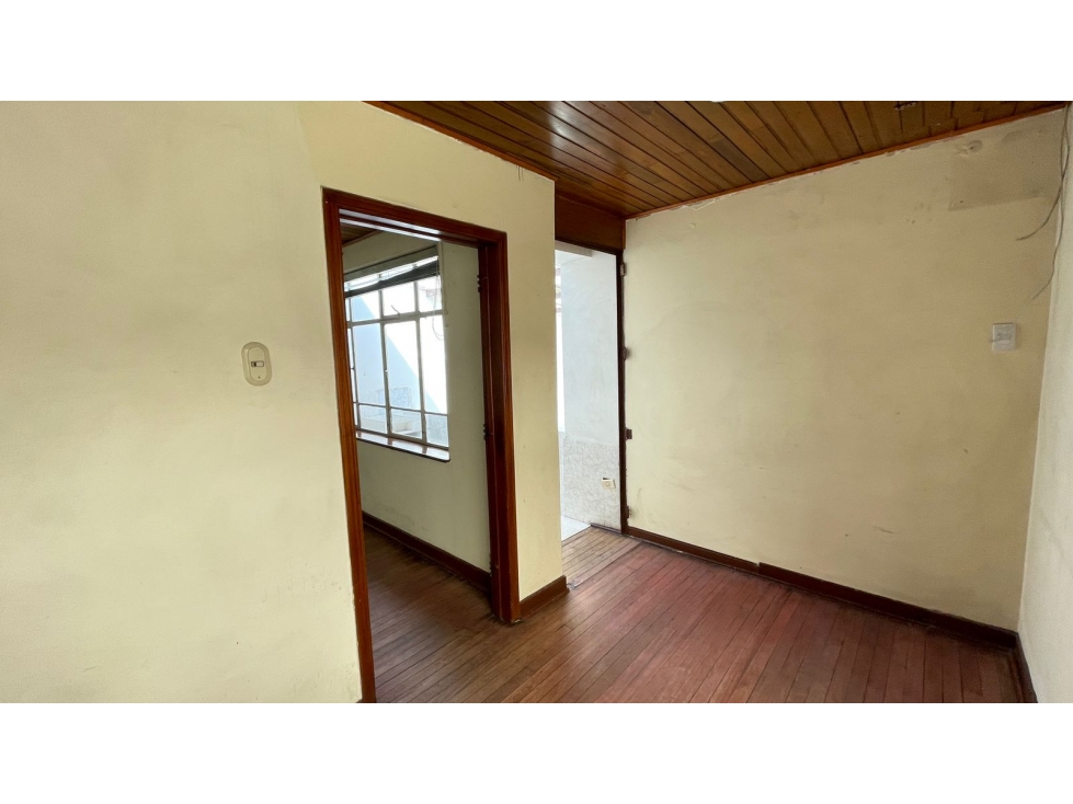 Casa en venta en San Luis, Bogotá · foto 14 de 24