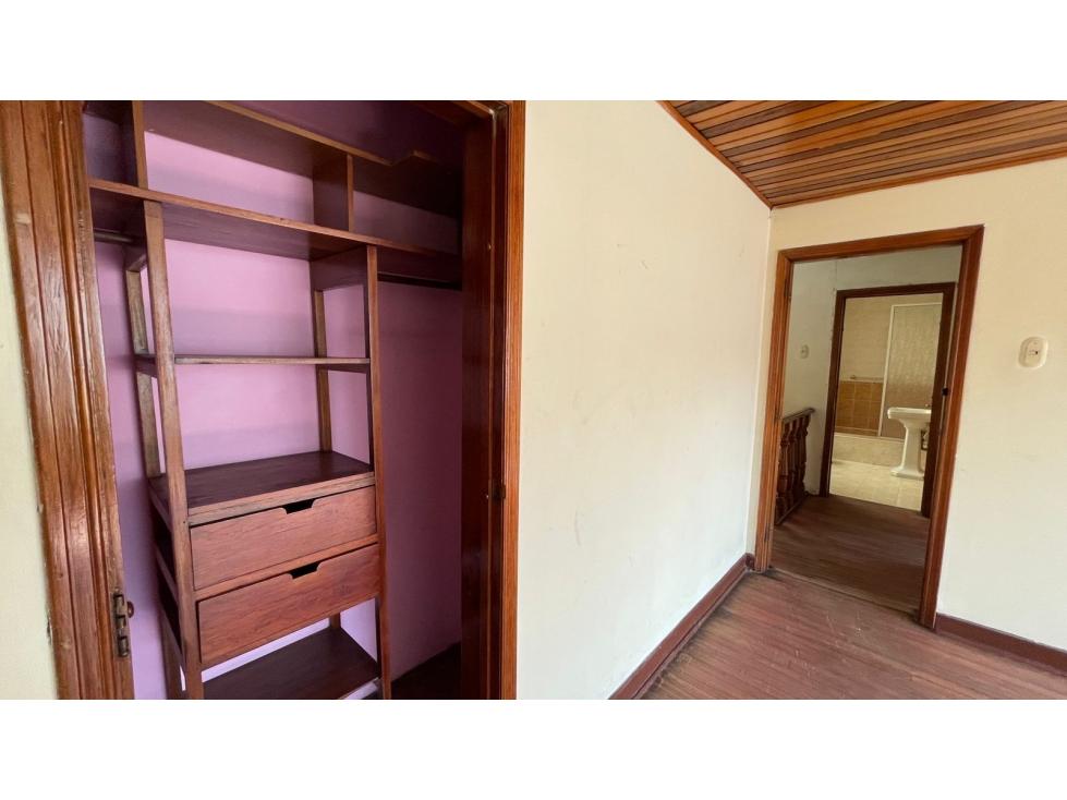 Casa en venta en San Luis, Bogotá · foto 18 de 24