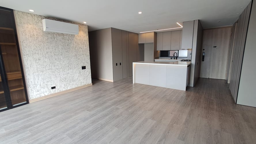 Apartamento de 3 alcobas en arriendo en Los Balsos, Medellín, 125 m² · foto 3 de 22