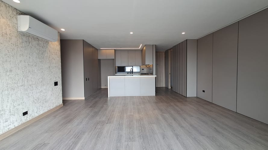 Apartamento de 3 alcobas en arriendo en Los Balsos, Medellín, 125 m² · foto 4 de 22