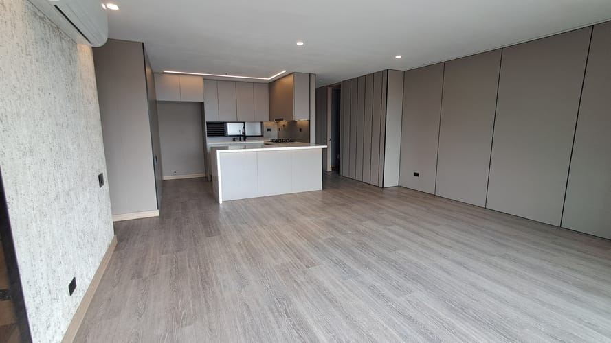 Apartamento de 3 alcobas en arriendo en Los Balsos, Medellín, 125 m² · foto 5 de 22
