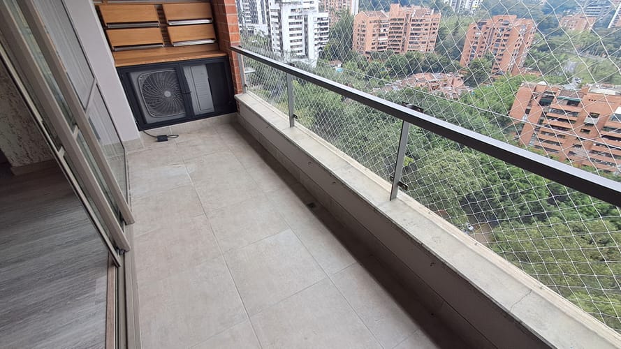 Apartamento de 3 alcobas en arriendo en Los Balsos, Medellín, 125 m² · foto 7 de 22
