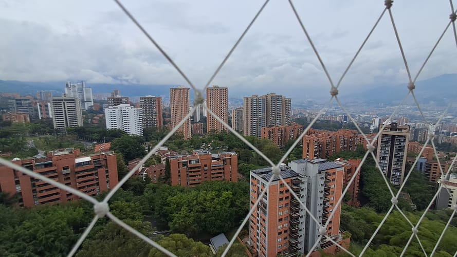 Apartamento de 3 alcobas en arriendo en Los Balsos, Medellín, 125 m² · foto 9 de 22