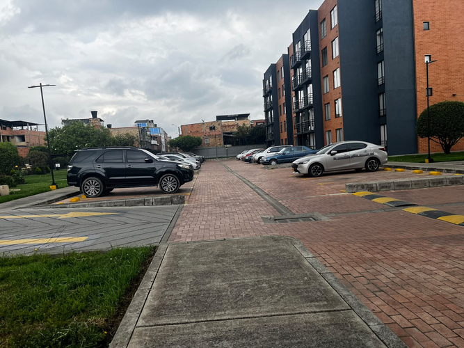 Apartamento de 3 alcobas en venta en Cr. Hacienda El Rosal, Funza, 62 m² · foto 17 de 24