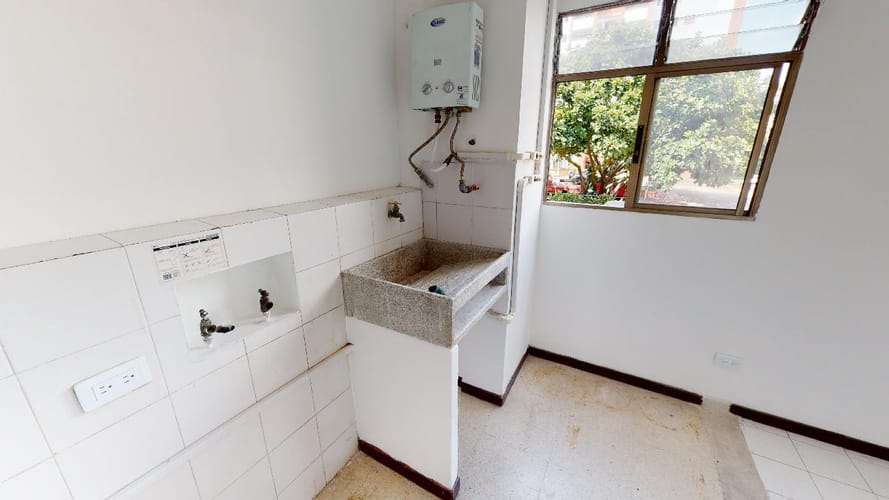Apartamento de 3 alcobas en venta en El Poblado, Medellín, 130 m² · foto 14 de 14