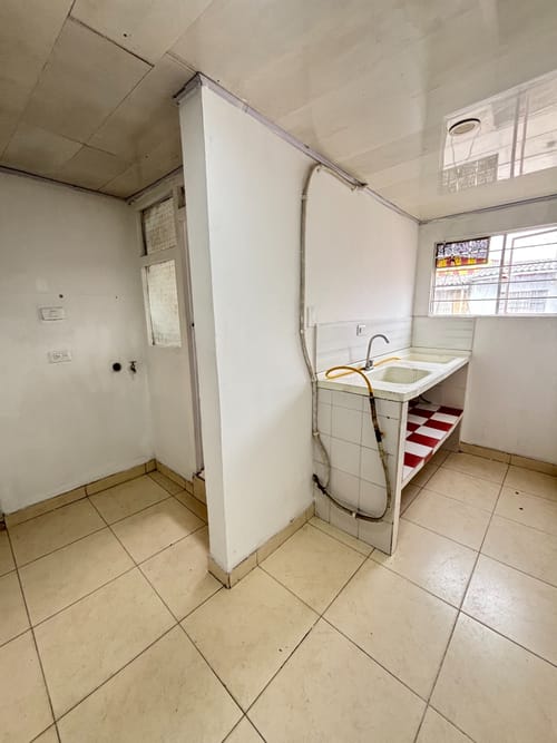 Apartamento de 2 alcobas en arriendo en Inem Kennedy, Bogotá, 120 m² · foto 23 de 24