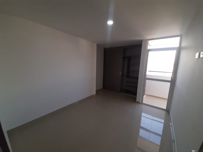 Apartamento de 3 alcobas en venta en Mejoras Publicas, Bucaramanga, 85 m² · foto 4 de 10