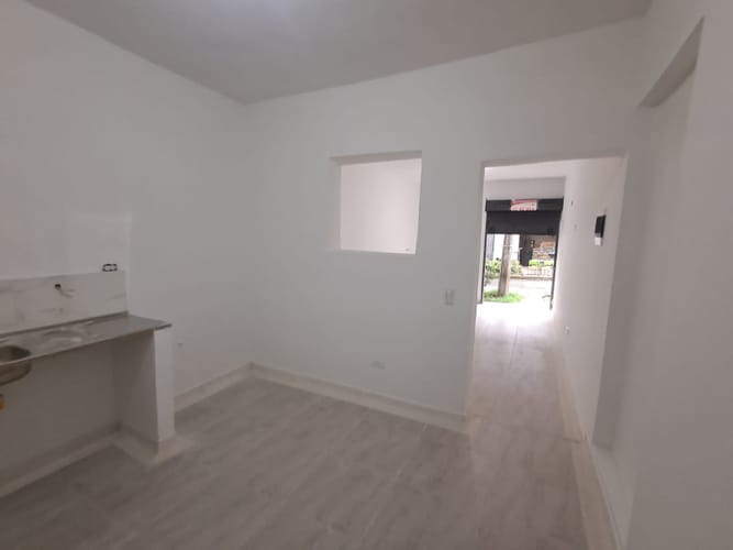 Local en arriendo en Obrero, Envigado, 42 m² · foto 6 de 8