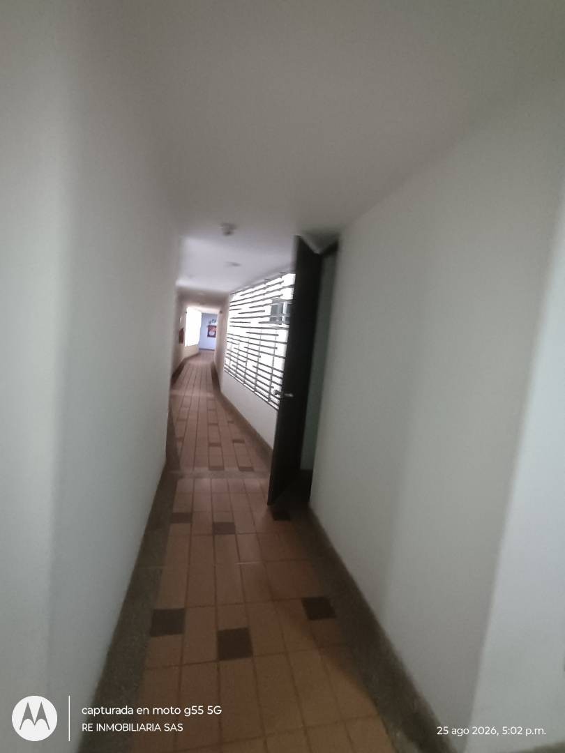 Apartamento en venta en Castilla, Bogotá · foto 5 de 24