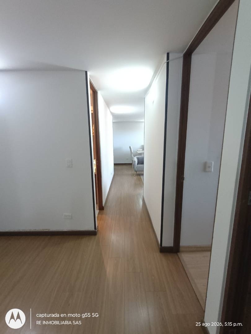 Apartamento en venta en Castilla, Bogotá · foto 18 de 24