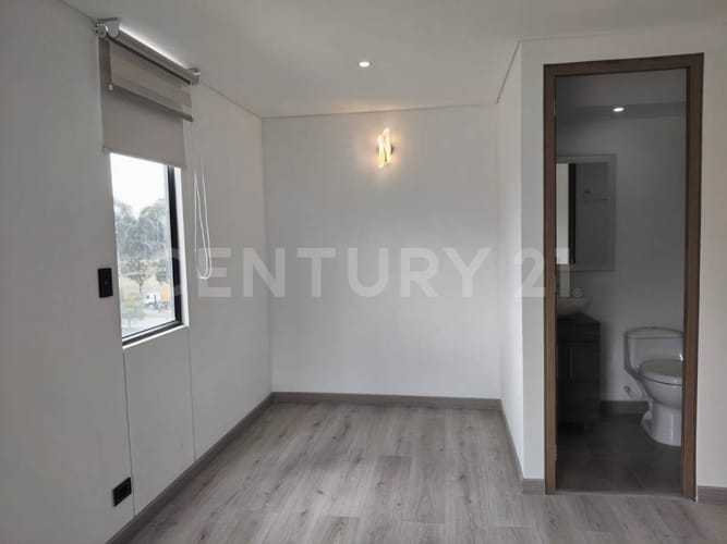 Apartamento de 2 alcobas en venta en El Dorado, Soacha, 69 m² · foto 11 de 20