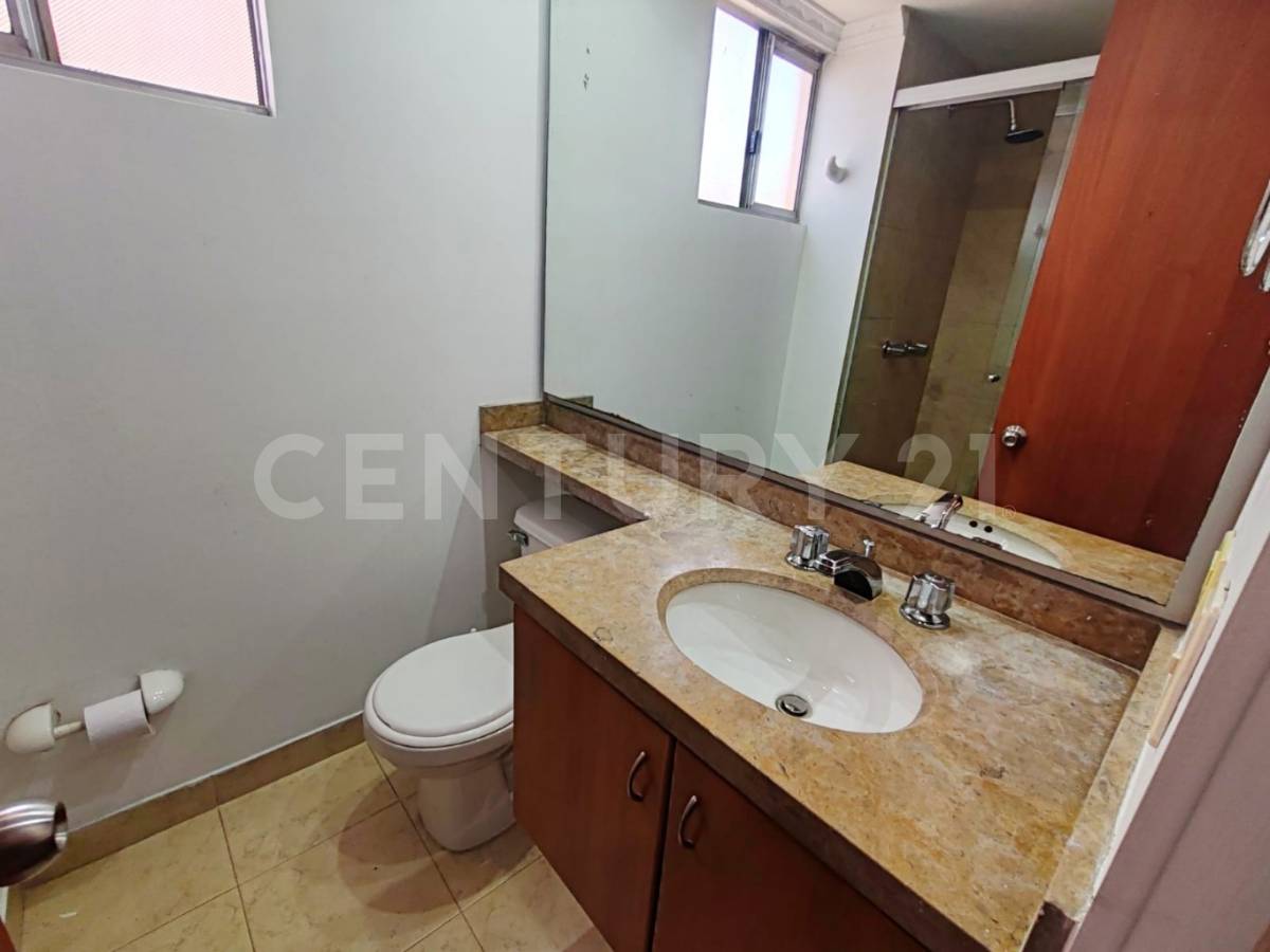 Apartamento en venta en Portales Del Norte, Bogotá · foto 12 de 21