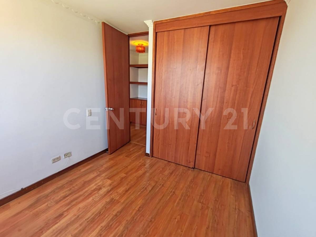 Apartamento en venta en Portales Del Norte, Bogotá · foto 13 de 21