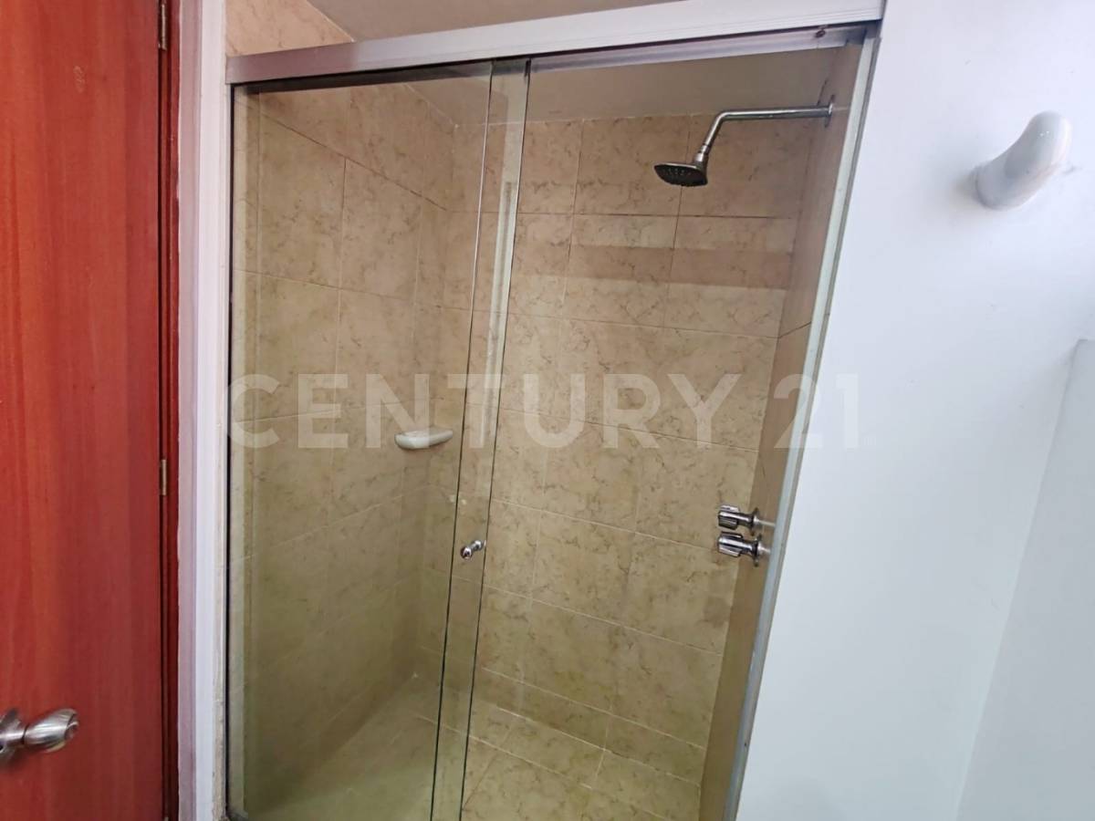 Apartamento en venta en Portales Del Norte, Bogotá · foto 17 de 21