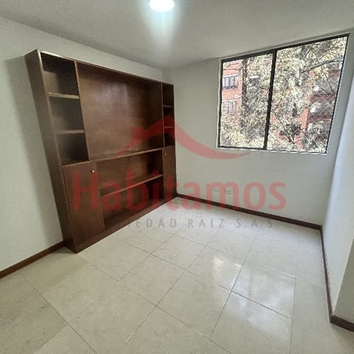 Apartamento de 3 alcobas en arriendo en Transversal Inferior, Medellín, 145 m² · foto 10 de 15