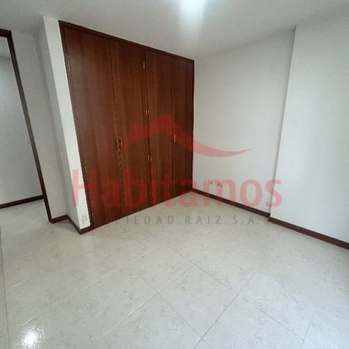 Apartamento de 3 alcobas en arriendo en Transversal Inferior, Medellín, 145 m² · foto 12 de 15