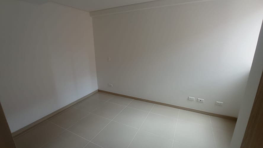 Apartamento en venta en Centro, Itagüí · foto 5 de 12