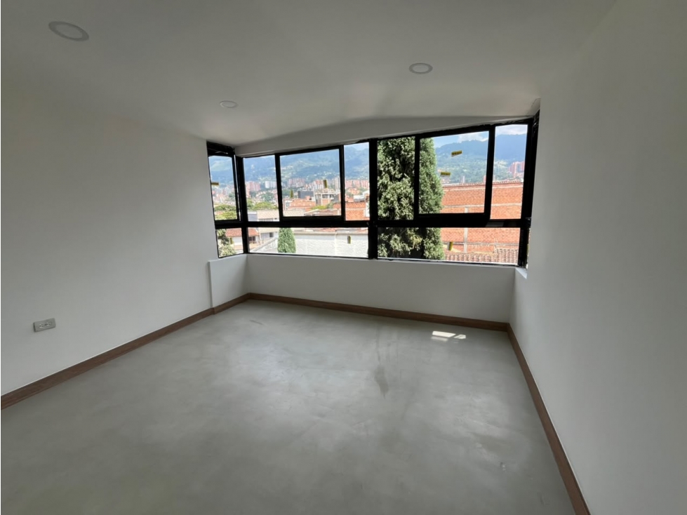 Apartamento en arriendo en Obrero, Envigado · foto 3 de 15