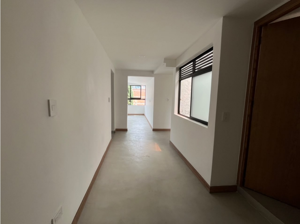 Apartamento en arriendo en Obrero, Envigado · foto 6 de 15