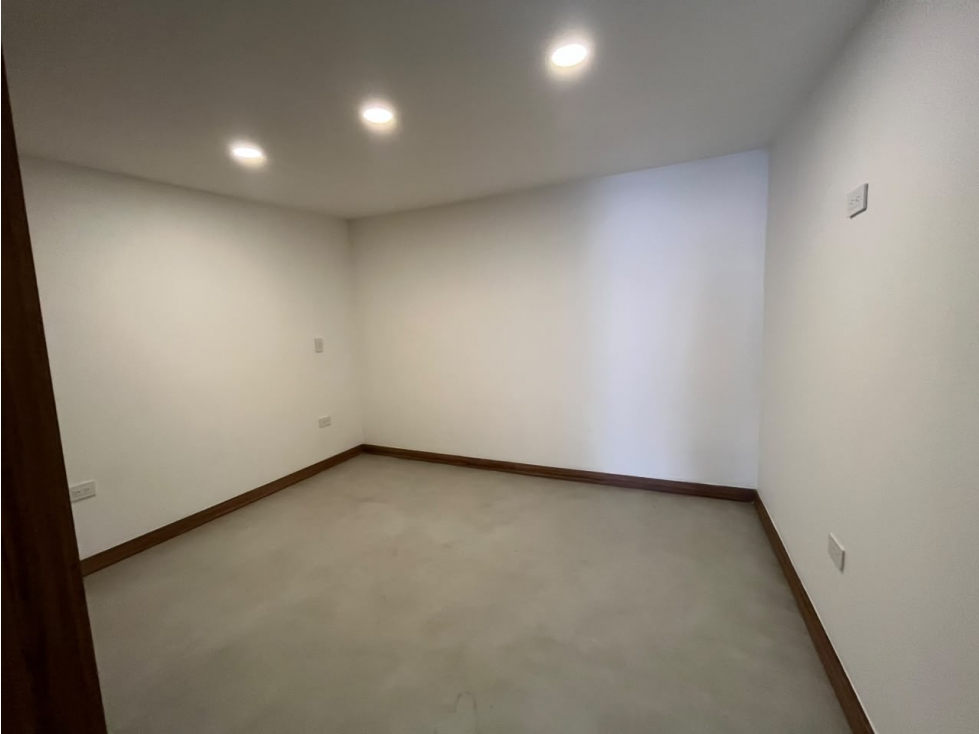 Apartamento en arriendo en Obrero, Envigado · foto 11 de 15