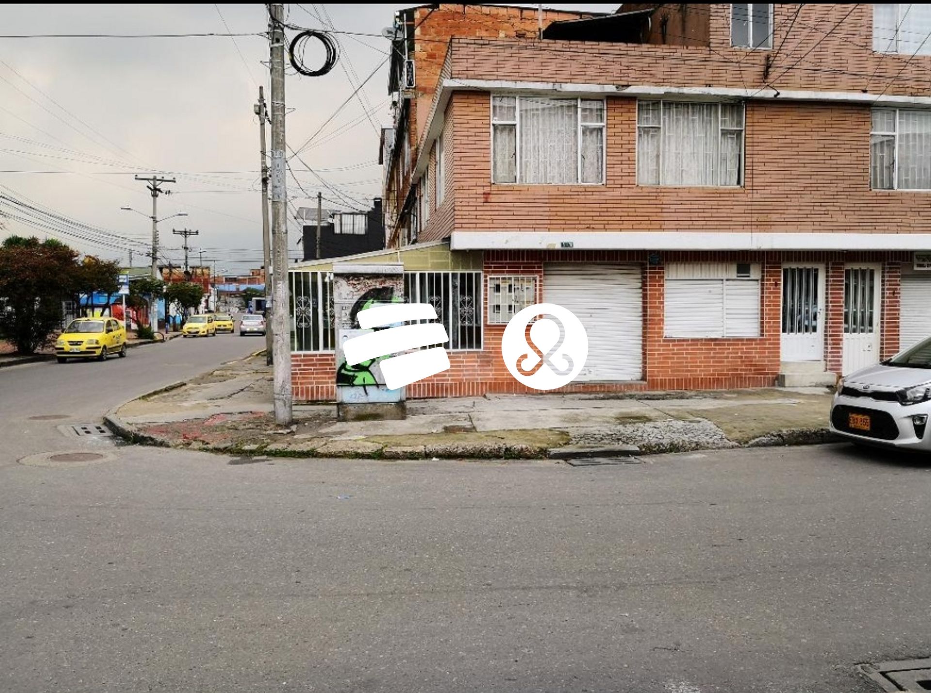 Casa en venta en San Francisco, Bogotá · foto 2 de 23