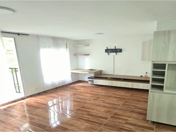 Apartamento de 3 alcobas en arriendo en Calasanz, Medellín, 50 m² · foto 19 de 20