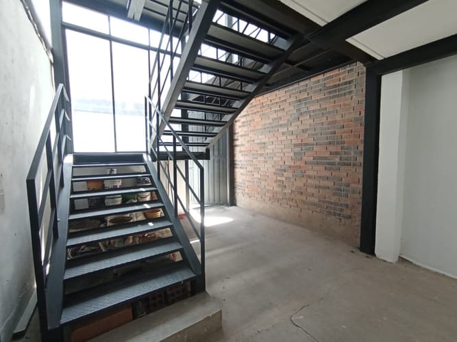 Local en arriendo en Laureles, Medellín, 170 m² · foto 4 de 24