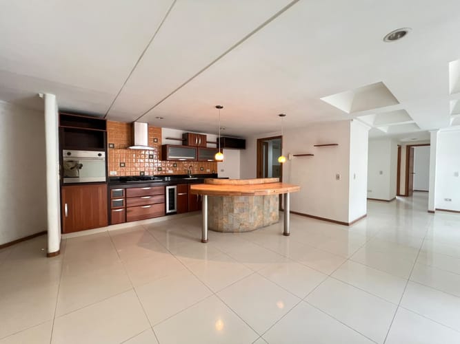 Apartamento de 2 alcobas en venta en Las Lomitas, Sabaneta, 125 m² · foto 10 de 19