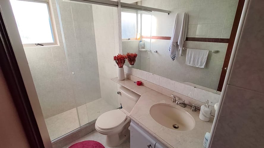 Apartamento de 3 alcobas en venta en Centro Comercial Gran Estacion, Bogotá, 104 m² · foto 7 de 10
