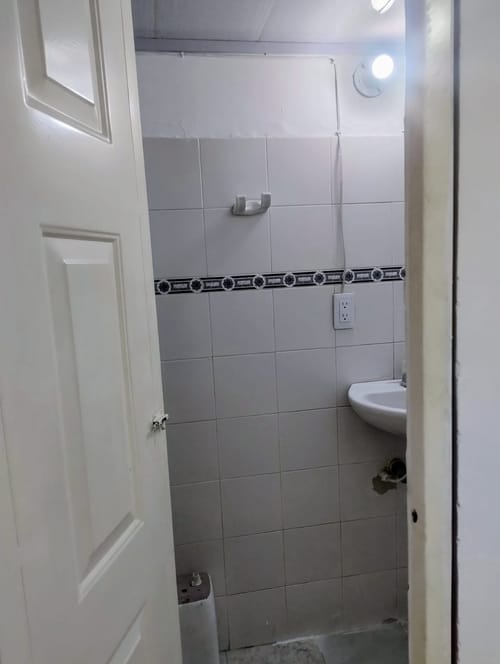 Oficina en arriendo en Villa Campestre, Girón, 45 m² · foto 9 de 10