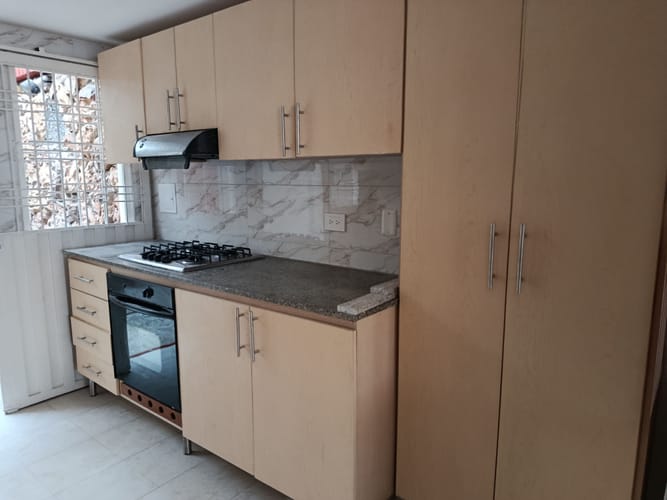 Casa de 5 alcobas en arriendo en Lagos I, Floridablanca, 121 m² · foto 5 de 18