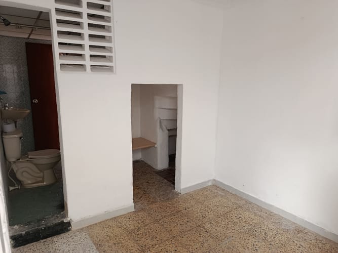 Casa de 5 alcobas en arriendo en Lagos I, Floridablanca, 121 m² · foto 10 de 18