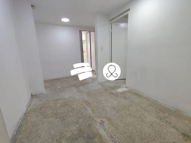 Local en venta en Villa Nueva, Medellín, 32 m² · foto 4 de 12