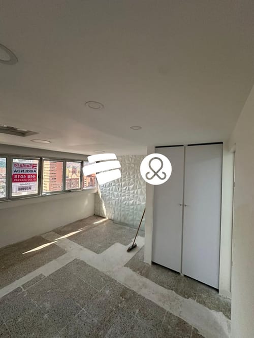 Local en venta en Villa Nueva, Medellín, 32 m² · foto 9 de 12