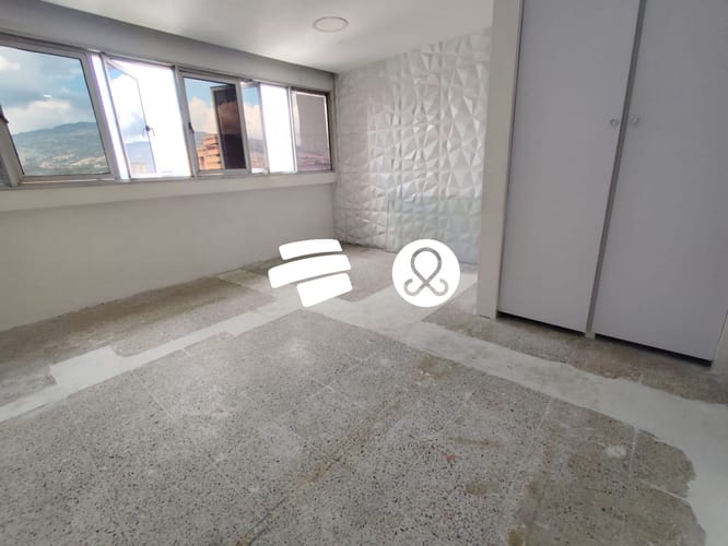 Local en venta en Villa Nueva, Medellín, 32 m² · foto 10 de 12