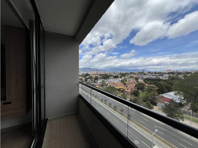 Apartamento en venta en Lagos De Torca, Bogotá · foto 2 de 24