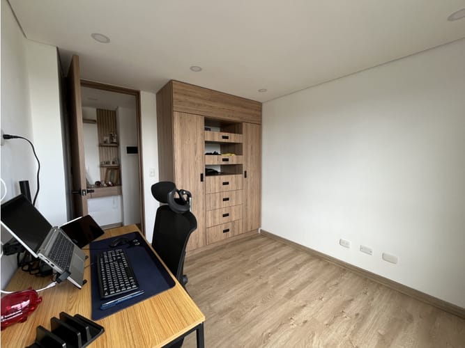 Apartamento en venta en Lagos De Torca, Bogotá · foto 13 de 24