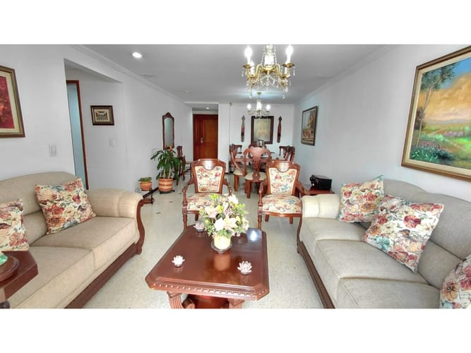 Apartamento en venta en Chipichape, Cali · foto 2 de 6