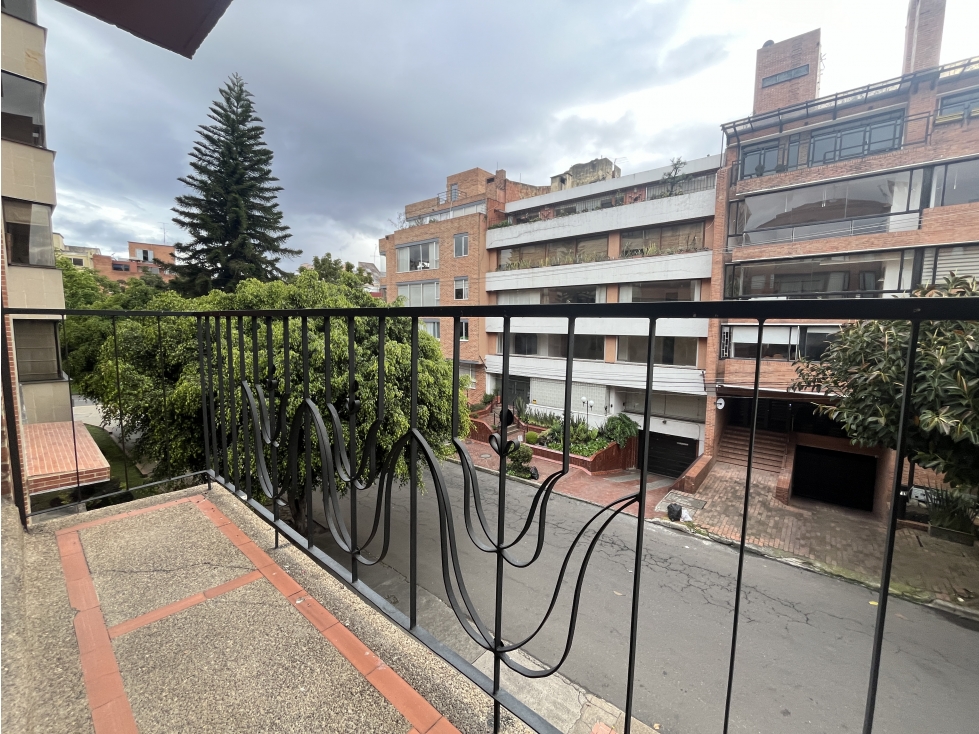 Apartamento en venta en Santa Barbara, Bogotá · foto 2 de 24