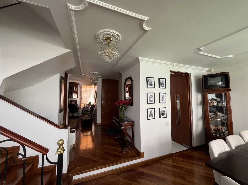 Casa en venta en Colina Campestre, Bogotá · foto 7 de 24
