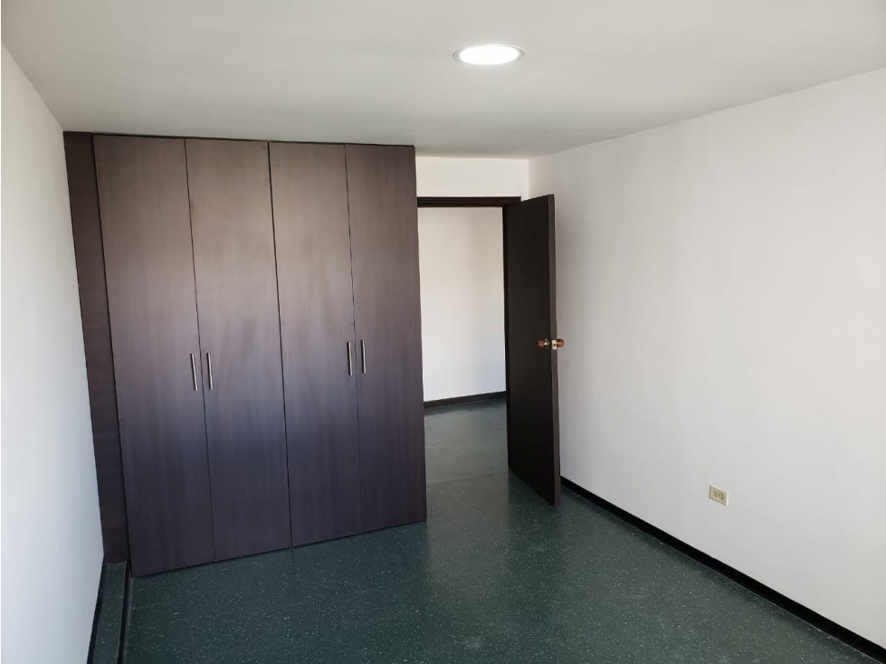 Casa en venta en Ciudad Jardin Sur, Bogotá · foto 4 de 12