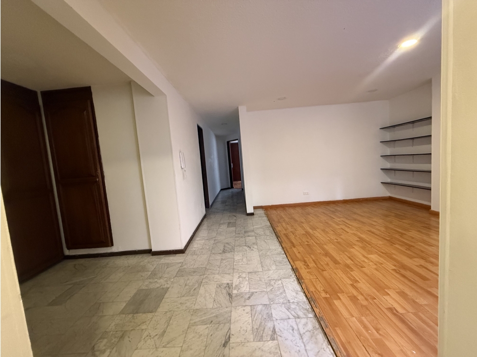 Apartamento en venta en Cedritos, Bogotá · foto 4 de 17