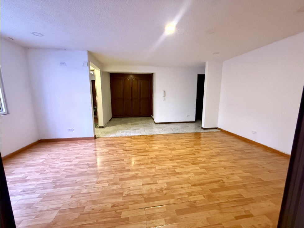 Apartamento en venta en Cedritos, Bogotá · foto 6 de 17