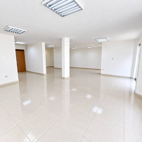 Local en arriendo en Cabecera Del Llano, Bucaramanga, 43 m² · foto 2 de 5