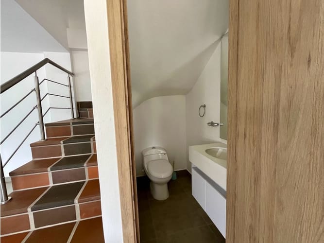 Casa de 4 alcobas en venta en Barro Blanco, Rionegro, 250 m² · foto 6 de 17