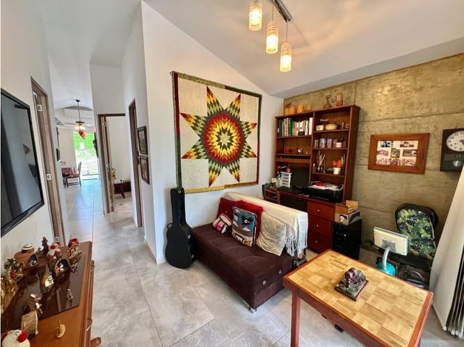 Casa de 3 alcobas en venta en Vía El Caimo, Armenia, 150 m² · foto 4 de 22