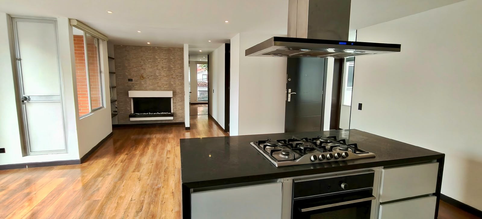 Apartamento en venta en Altos De Bella Suiza, Bogotá · foto 7 de 24