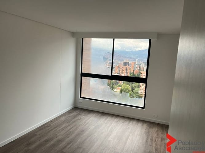 Apartamento de 2 alcobas en arriendo en El Poblado, Medellín, 885 m² · foto 8 de 24