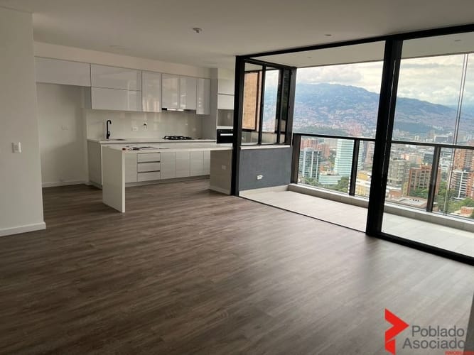 Apartamento de 2 alcobas en arriendo en El Poblado, Medellín, 885 m² · foto 11 de 24